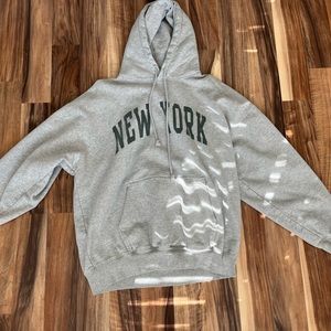 Brandy Melville John Galt Christy New York hoodie